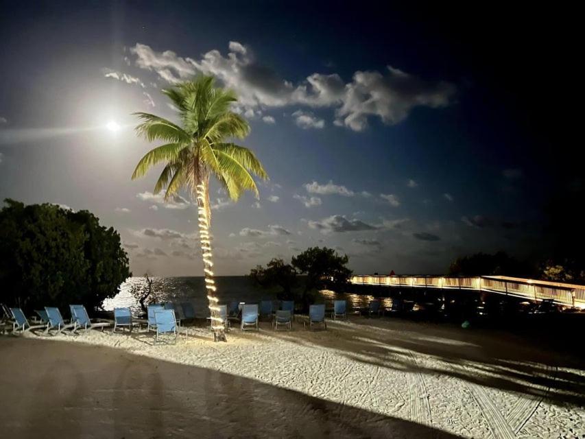 Villa Valbuena Ocean Pearl Key Largo Pool Restaurant Marina Pickleball